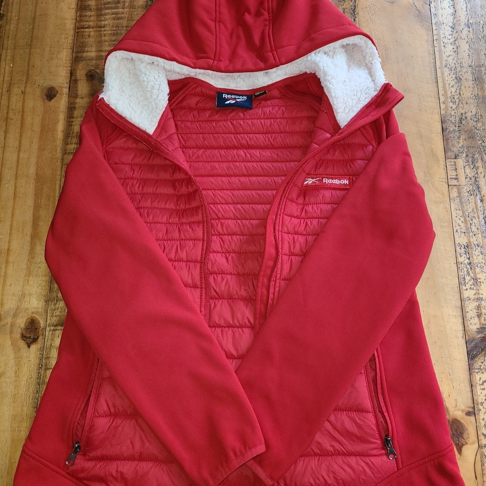 🔥HOST PICK ♀️REEBOK jacket for women - Picture 2 of 5